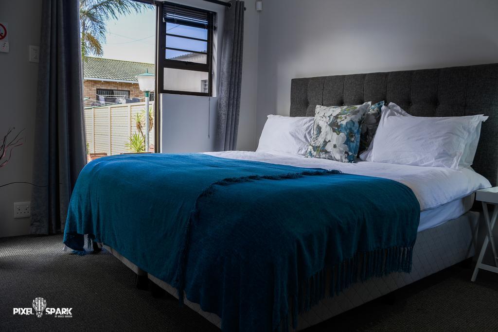 Tyday Accommodation Port Elizabeth Buitenkant foto