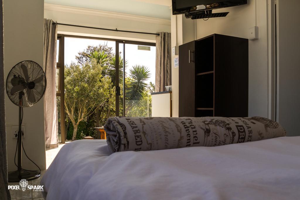 Tyday Accommodation Port Elizabeth Buitenkant foto