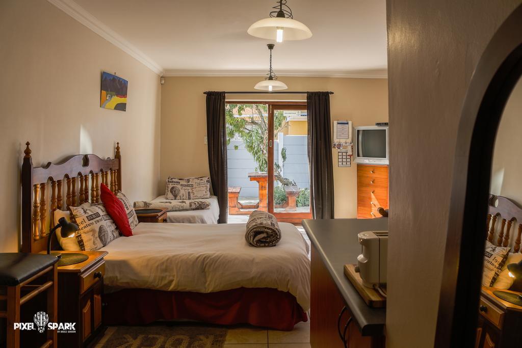 Tyday Accommodation Port Elizabeth Buitenkant foto