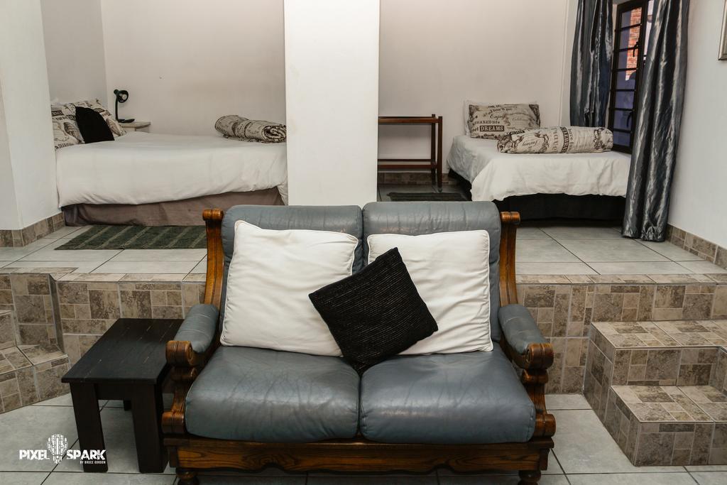 Tyday Accommodation Port Elizabeth Buitenkant foto