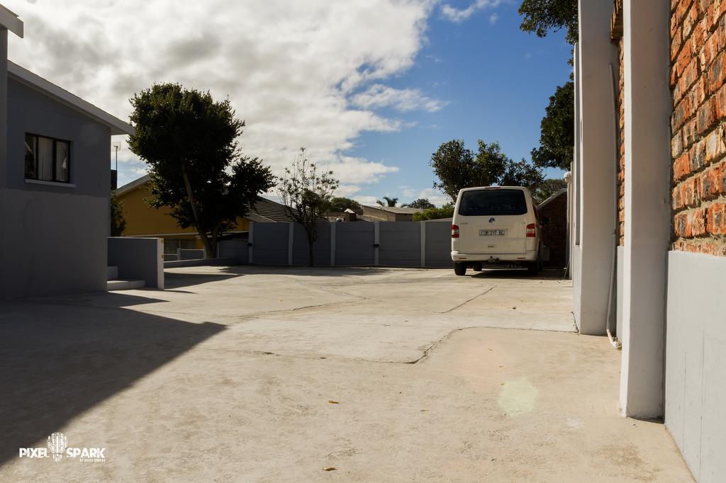 Tyday Accommodation Port Elizabeth Buitenkant foto