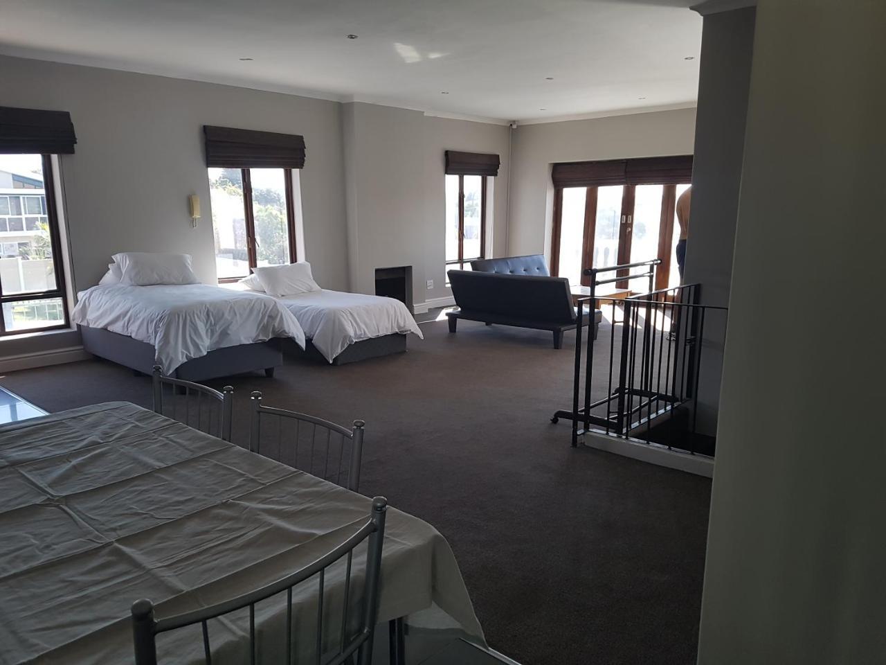 Tyday Accommodation Port Elizabeth Buitenkant foto